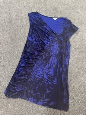 Calvin Klein Blue and Black Patterned V-Neck Top